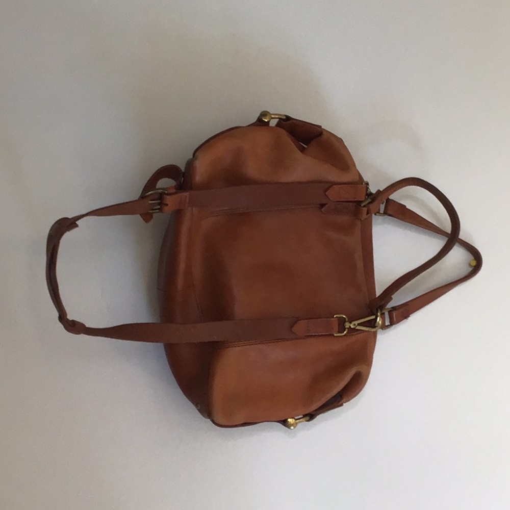 Women’s leather bag
